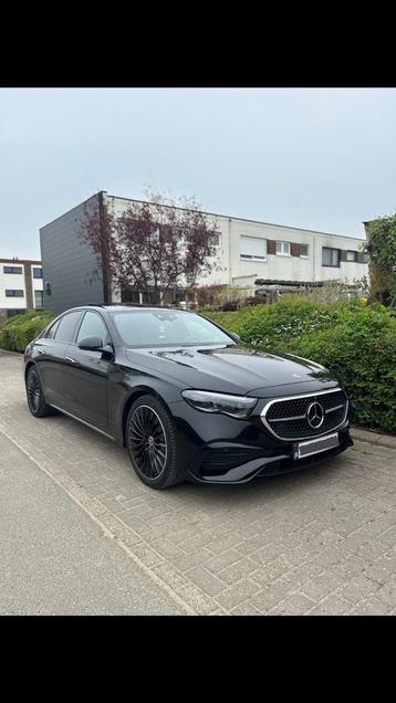Mercedes classe E200, Autos, Cuir, Achat, Toit ouvrant, Noir