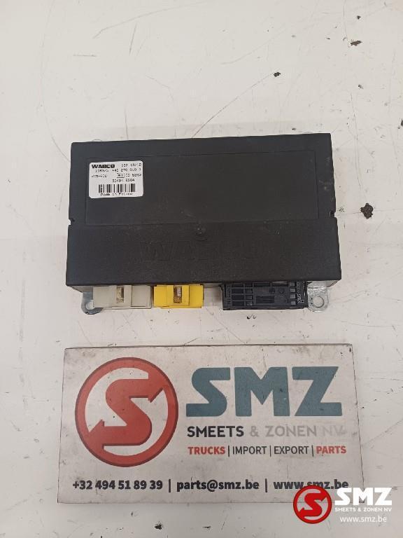 Occ ECU VCM regeleenheid Iveco, Auto-onderdelen, Vrachtwagen-onderdelen, Iveco, Elektronica en Kabels, Gebruikt