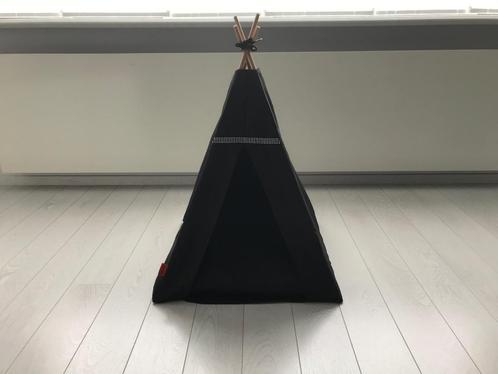 Tipi voor honden en katten (65x65x92 cm), Dieren en Toebehoren, Honden-accessoires, Zo goed als nieuw, Ophalen