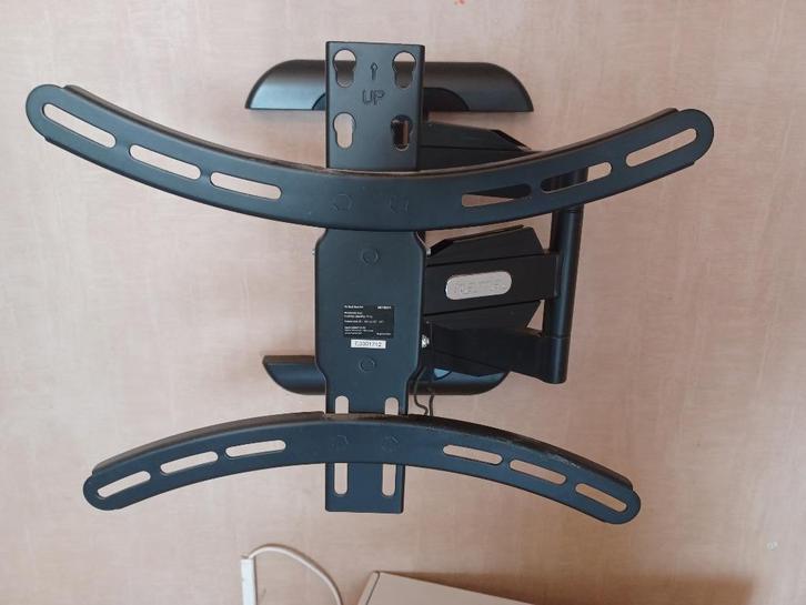TV beugel van Hama, muurbeugel in perfecte staat, Audio, Tv en Foto, Televisiebeugels, Zo goed als nieuw, Ophalen