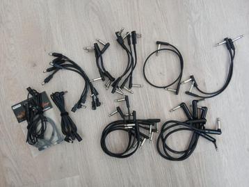 Accessoires pour pedalboard (Câbles de patch et d'alimentati beschikbaar voor biedingen