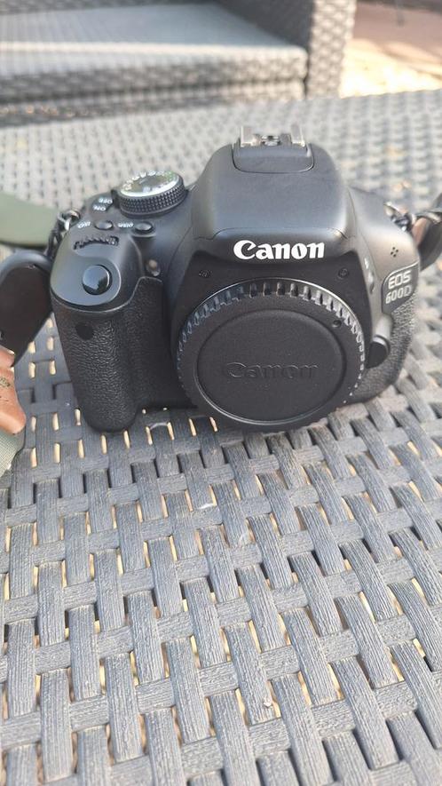 Canon EOS 600D, Audio, Tv en Foto, Fotocamera's Digitaal, Zo goed als nieuw, Spiegelreflex, Canon, Ophalen of Verzenden