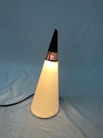 Iconische Iota Tafellamp door Hikaru Mori voor Nemo Cassina, Enlèvement ou Envoi, Utilisé