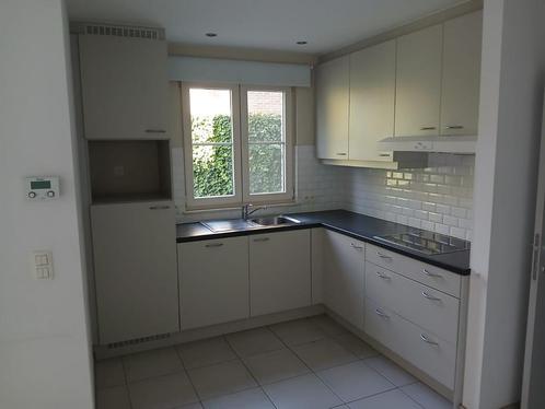 Keuken in goede staat te koop, Huis en Inrichting, Keuken | Complete keukens, Gebruikt, Hoekkeuken, Wit, Kunststof, Ophalen