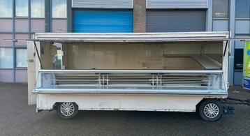 Verkoopwagen / marktwagen / kaaswagen beschikbaar voor biedingen