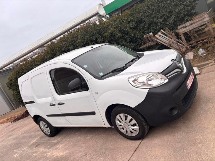 Renault kangoo 3 Plaats, Autos, Camionnettes & Utilitaires, Particulier, Renault, Diesel, Euro 5, 3 portes, Boîte manuelle, Blanc