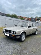 BMW oldtimer 318i, Auto's, Oldtimers, Beige, Bruin, Particulier, 2 deurs
