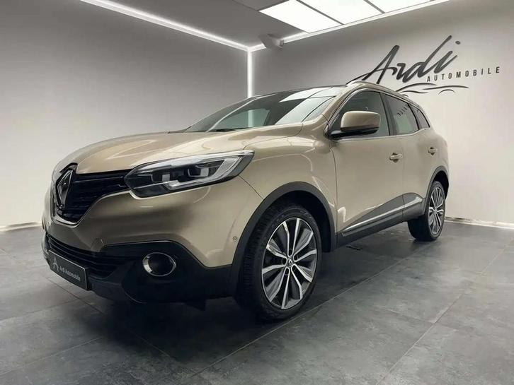 Renault Kadjar 1.6 dCi 4x4 *GARANTIE 12 MOIS*TOIT PANO*XENON, Auto's, Renault, Te koop, Kadjar, 4x4, ABS, Achteruitrijcamera, Airbags