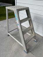 Solide aluminium platformtrap 4 treden., Ophalen, Gebruikt, Trap, Minder dan 2 meter
