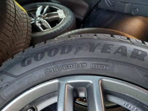 winterautobanden op velg 17", Auto-onderdelen, Banden en Velgen, Banden en Velgen, Winterbanden, 17 inch, 215 mm, Personenwagen