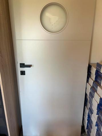 TK: tubespaan binnendeur, patrijspoort douche, zwart beslag beschikbaar voor biedingen