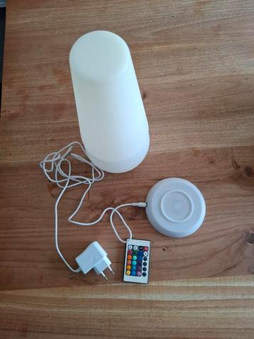 oplaadbare lamp, verschillende kleuren met afstandsbediening beschikbaar voor biedingen