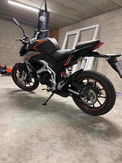 Neco nc-n01 125cc naked bike, nieuwstaat 2 maanden oud 690km, Motoren, Overige Motoren, 11 kW of minder, 4 cilinders, Ophalen