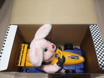 Formule 1 Duracell Racing Bunny beschikbaar voor biedingen