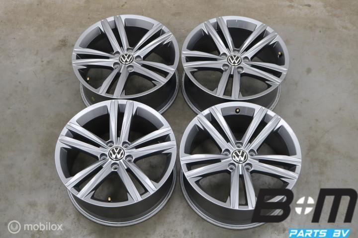 Org. 18 inch Sebring velgen VW Passat - Arteon! 3G8601025N, Auto-onderdelen, Banden en Velgen, Velg(en), 18 inch, Personenwagen