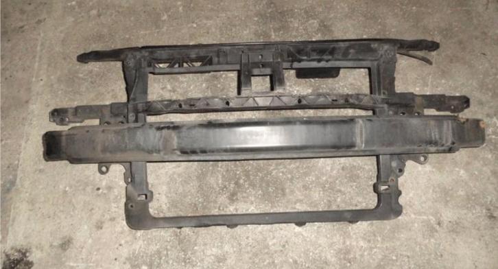 A vendre face avant Polo de 2005 à 2009, Auto-onderdelen, Carrosserie, Volkswagen, Voor, Gebruikt, Ophalen