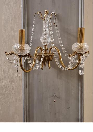 Vintage kristal verguld metaal wandapplique - prinseslampje beschikbaar voor biedingen