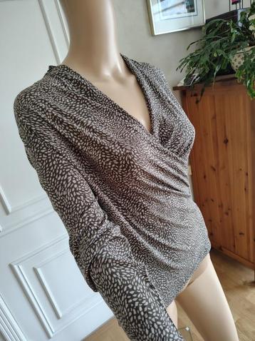 ' wikkel ' blouse van Mayerline  beschikbaar voor biedingen