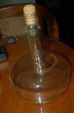 Fles voor sterke drank karaaf karaf 2 L, labo materiaal, Antiek en Kunst, Ophalen of Verzenden