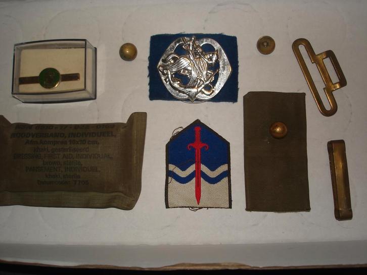 Baret embleem Huzaren Prins van Oranje, Verzamelen, Militaria | Algemeen, Landmacht, Embleem of Badge, Ophalen