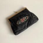 schattig petit point handtasje - clutch, Ophalen of Verzenden, Zo goed als nieuw, Zwart, Overige merken