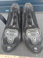Chaussures Shimano  avec cales excellent état pointure 44, Comme neuf, Enlèvement ou Envoi