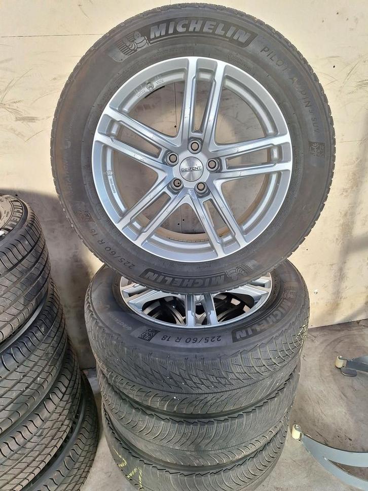 Ford Kuga WInterset 18 Inch, Auto-onderdelen, Banden en Velgen, Banden en Velgen, Winterbanden, 18 inch, 225 mm, Personenwagen