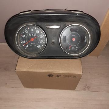 Compteur  Fiat 127 disponible aux enchères