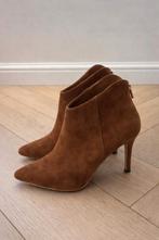 Enkellaarsjes met hakken van natuurlijk leer Gino Rossi, Vêtements | Femmes, Chaussures, Enlèvement ou Envoi, Neuf