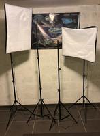 Fotostudio materiaal - 4 staanders en 2 lichtkoepels, Audio, Tv en Foto, Fotografie | Fotostudio en Toebehoren, Ophalen of Verzenden