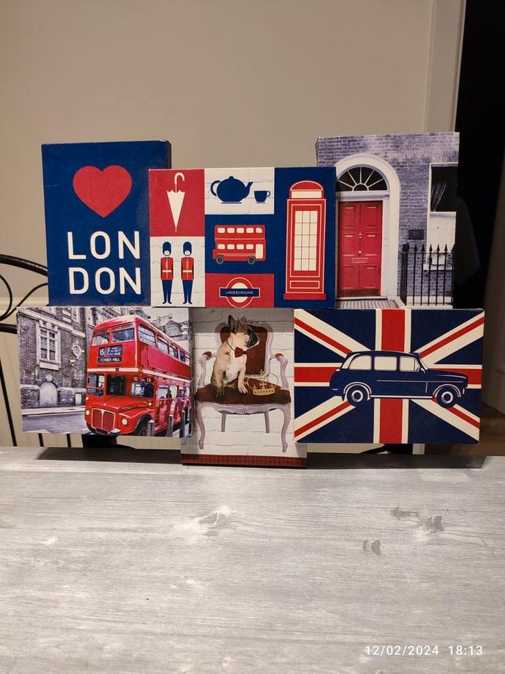 Londens door elkaar gegooid frame als nieuw, Huis en Inrichting, Woonaccessoires | Lijsten, Zo goed als nieuw, Ophalen of Verzenden