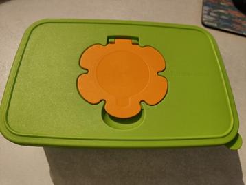 Tupperware - doos vochtige doekjes beschikbaar voor biedingen