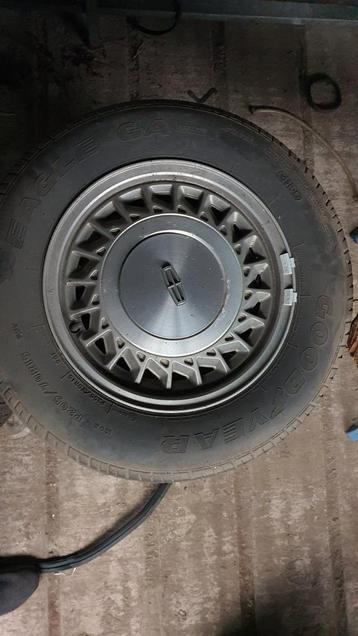 lincoln  beschikbaar voor biedingen