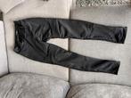 Dames motorbroek, Ophalen, Dames