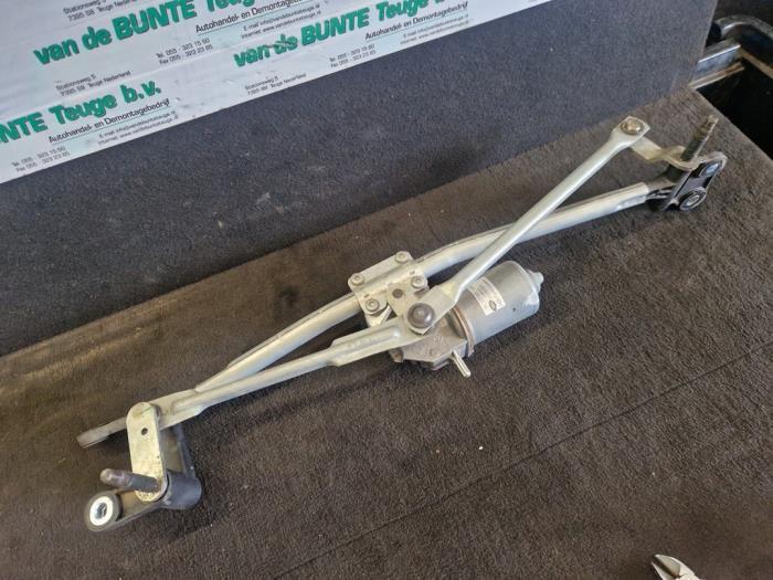 Ruitenwismotor + Mechaniek van een Landrover Evoque, Auto-onderdelen, Ruiten en Toebehoren, Land Rover, Gebruikt, 3 maanden garantie