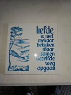 Spreuken op tegels, Ophalen, Zo goed als nieuw