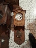 Horloge liégeoise chêne très bel sculpture, Antiquités & Art, Antiquités | Horloges, Enlèvement ou Envoi