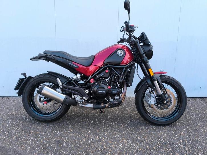 Benelli Leoncino 500-parcours!!! 1200 km!!!, Motoren, Motoren | Benelli, Particulier, Ophalen