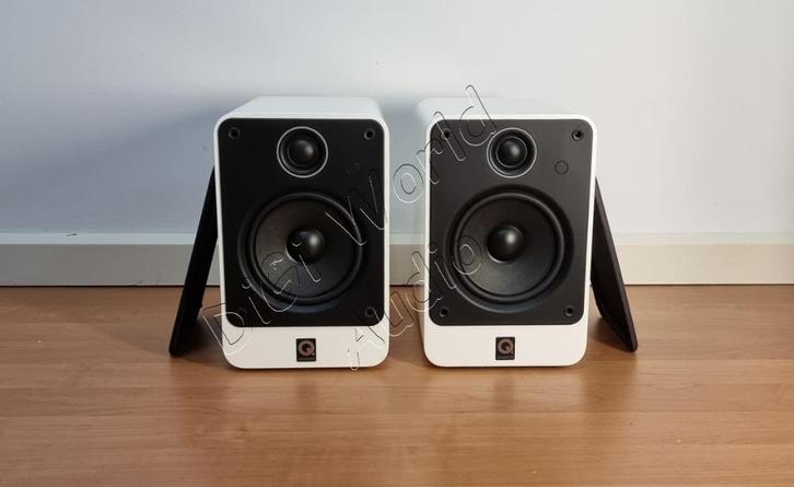 Q Acoustics 2020 in het wit, Audio, Tv en Foto, Luidsprekerboxen, Zo goed als nieuw, Front, Rear of Stereo speakers, 60 tot 120 watt