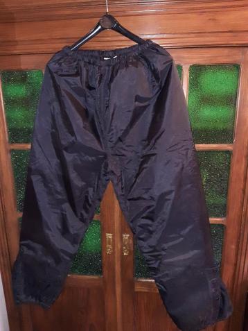 Pantalon pluie moto beschikbaar voor biedingen
