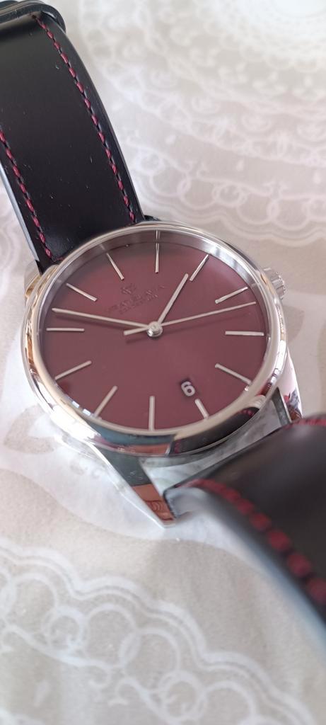 Vratislavia Conceptum Formmeister 39, volledig als nieuw, Handtassen en Accessoires, Sporthorloges, Nieuw, Zwart, Ophalen of Verzenden