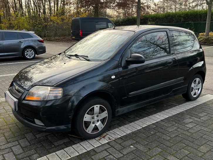 Chevrolet Kalos Essence 1.2, Autos, Chevrolet, Entreprise, Kalos, Essence, Euro 4, Hatchback, 3 portes, Boîte manuelle, Noir, Gris