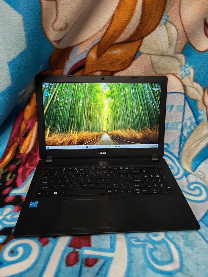 Laptop acer aspire A315-31-15.6 inch cam wifi usb 3, Computers en Software, Windows Laptops, Gebruikt, 15 inch, HDD, SSD, 2 tot 3 Ghz