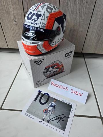 1/2 F1 Pierre Gasly Season 2022 * GESIGNEERD * NIEUW * beschikbaar voor biedingen