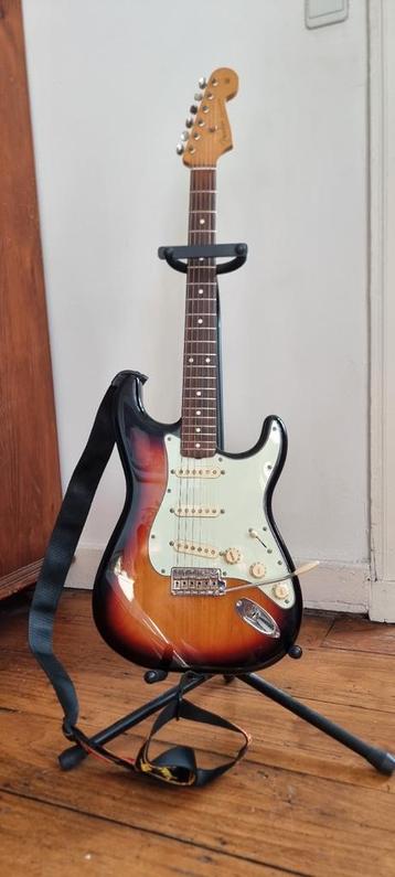 Fender Stratocaster vintera 60' sunburst  beschikbaar voor biedingen