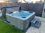 Jacuzzi Balboa 5-zit (3 zitplaatsen + 2 ligplaatsen), Ophalen, Gebruikt, Vast