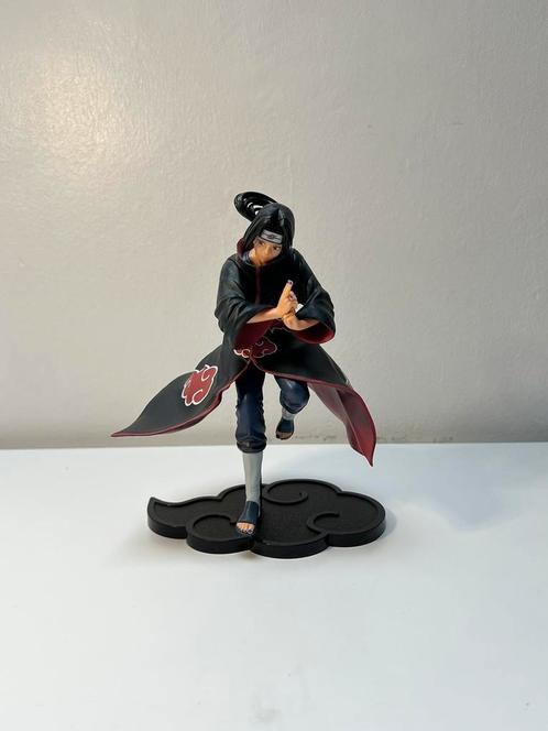 Figurine Naruto / Itachi ( PRIX CHANGÉS), Collections, Jouets miniatures, Comme neuf