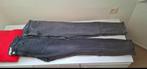 Dames jeans broeken, Kleding | Dames, Spijkerbroeken en Jeans, Ophalen