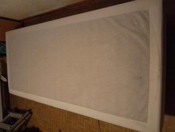 Boxspring beschikbaar voor biedingen