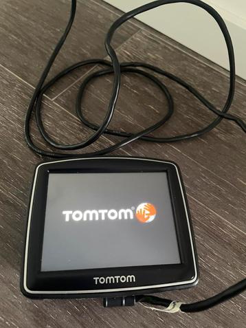 GPS TomTom One avec cartes Europe et Amérique du Nord, Autos : Divers, Navigation de voiture, Enlèvement ou Envoi, Utilisé